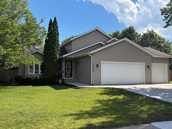 4th image of 14350 Sandy Dr