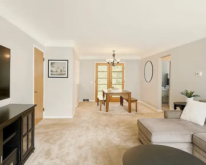 Beaconwood Ave — Photo 3