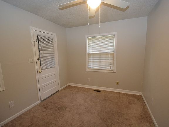 5th image of 3407 Facade St