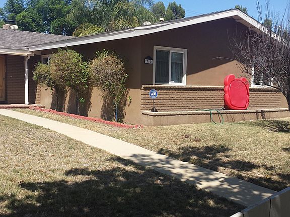 5th image of 23051 Covello St