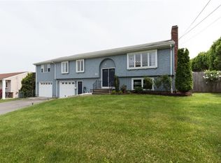26 Cherry Hill Rd, Johnston, RI 02919