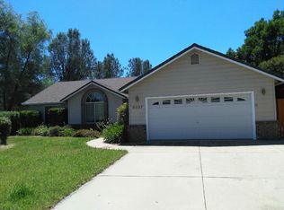 3037 Sunglow Dr, Redding, CA 96001