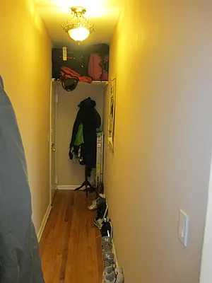 Rented by Realty 2000 Corp | media 3