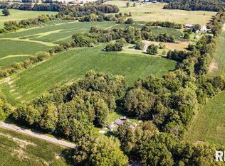 269 County Road 400 E, Wayne City, IL 62895