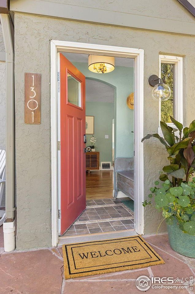 1301 Spruce Ave - Photo 6