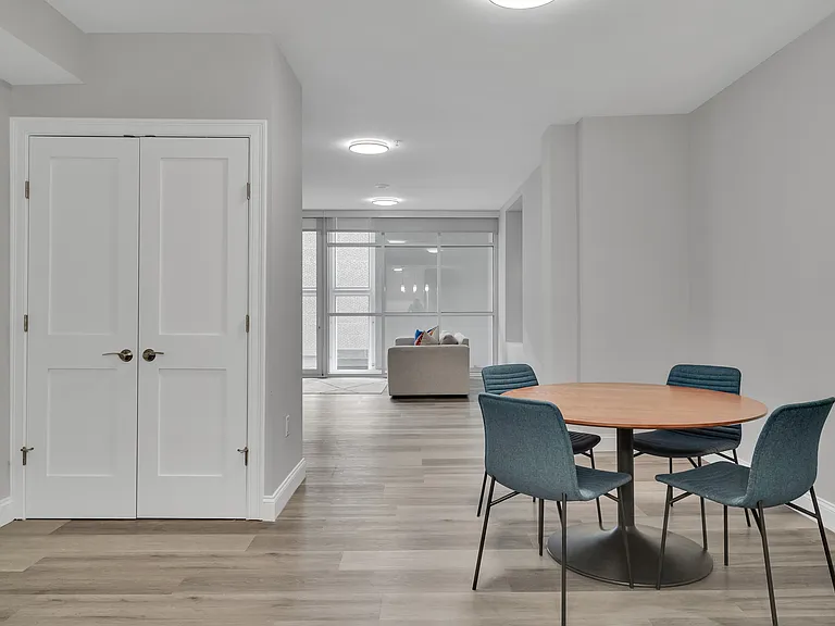 771 Harrison Ave #305 — Photo 4