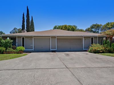 8620 La Riviera Dr, Sacramento, CA, 95826