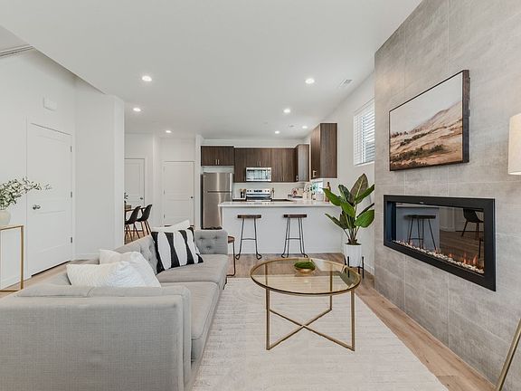 4th image of 7021 N 89th Ave #53