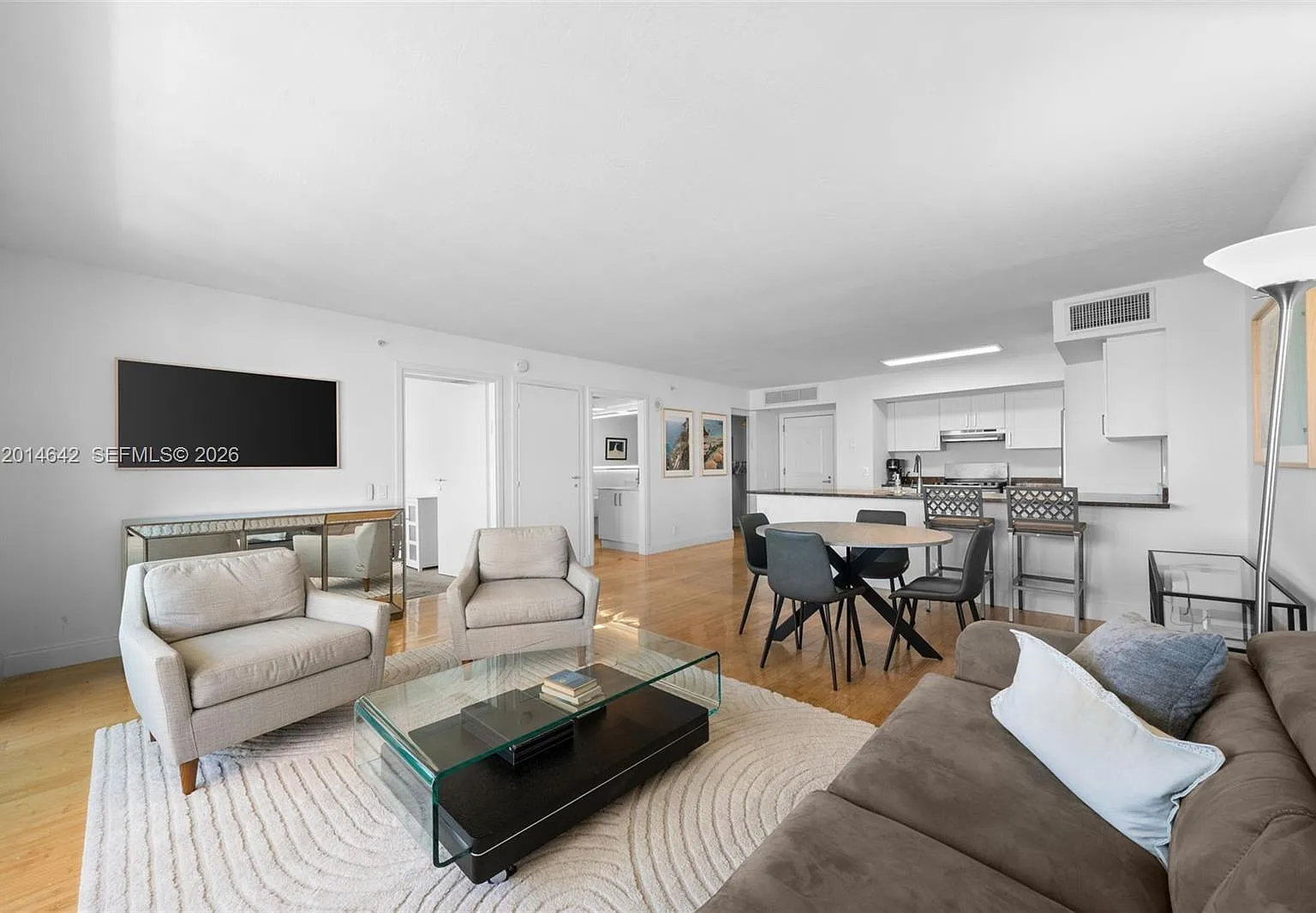 Spiaggia Ocean Condo — Photo 4