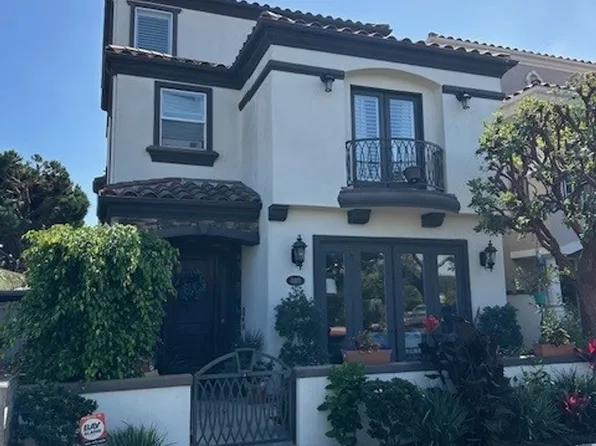 808 Geneva Ave, Huntington Beach, CA 92648