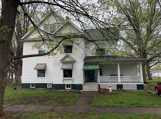 118 N Lewis St, Blue Mound, IL 62513