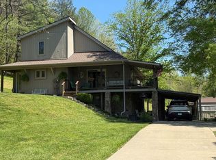 1958 Kentucky Rte #172, Staffordsville, KY 41256