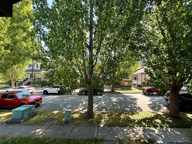 10091 243rd St — Photo 2