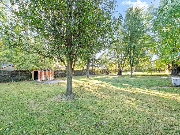 1509 Nichols Dr — Photo 23