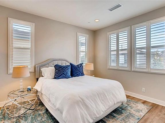 5th image of 2108 Breakaway Ln