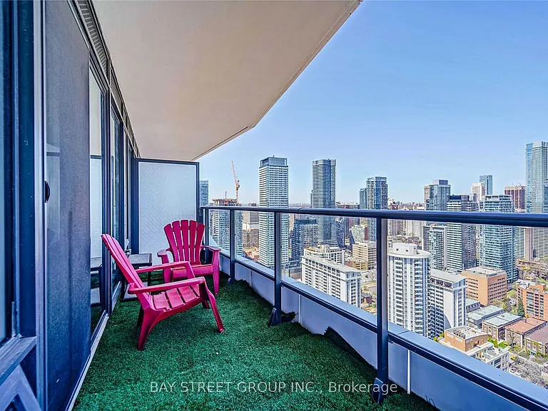 85 Wood St #Penthouse 07 — Photo 35