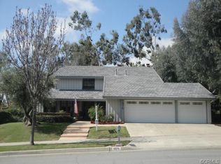 1876 N Zion St, Orange, CA 92867