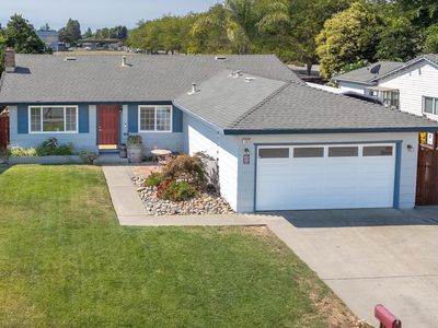 1025 Woodvale Drive, Dixon, CA, 95620