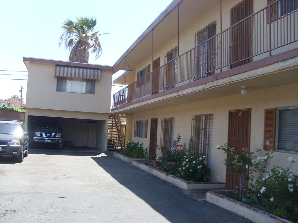 2nd image of 1524 W 226th St #11