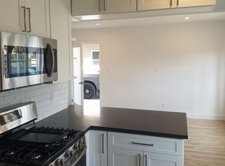 1812 12th St APT 04, Manhattan Beach, CA 90266