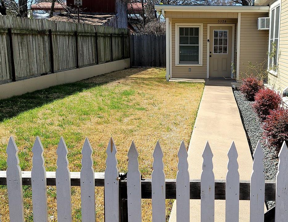 1st image of 512 Kraupahen St #A