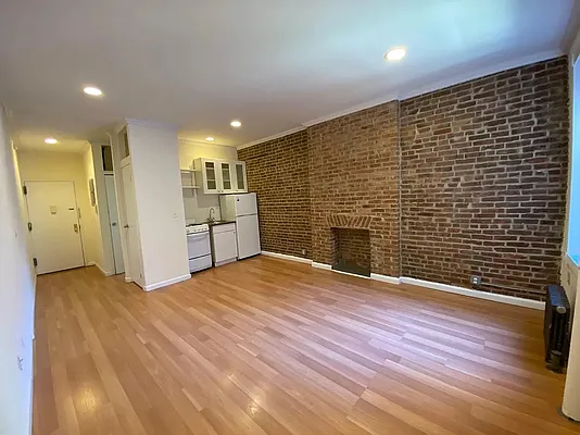 Rented by Terra Magia Inc | media 21