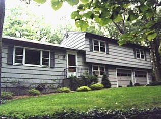 45 Silent Grv N, Westport, CT 06880
