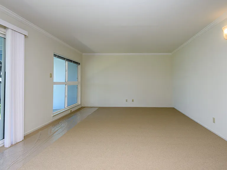 3335 Los Prados St #2 — Photo 5