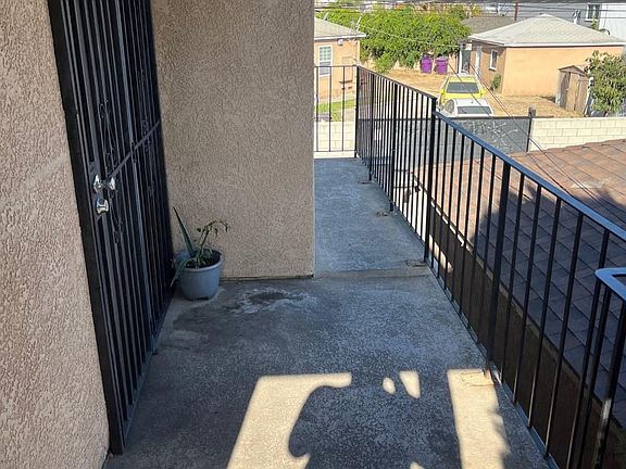 2nd image of 5367 Orange Ave #5367