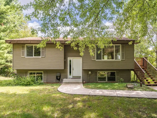 2203 100th St, Somerset, WI 54025