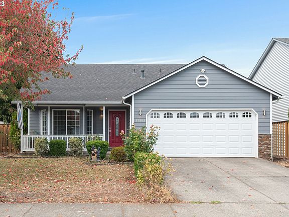 2nd image of 15408 NE 90th St