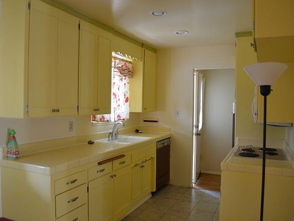 2nd image of 1737 Archer Dr