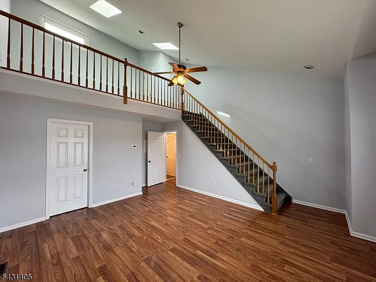 646 Faulkner Dr — Photo 10