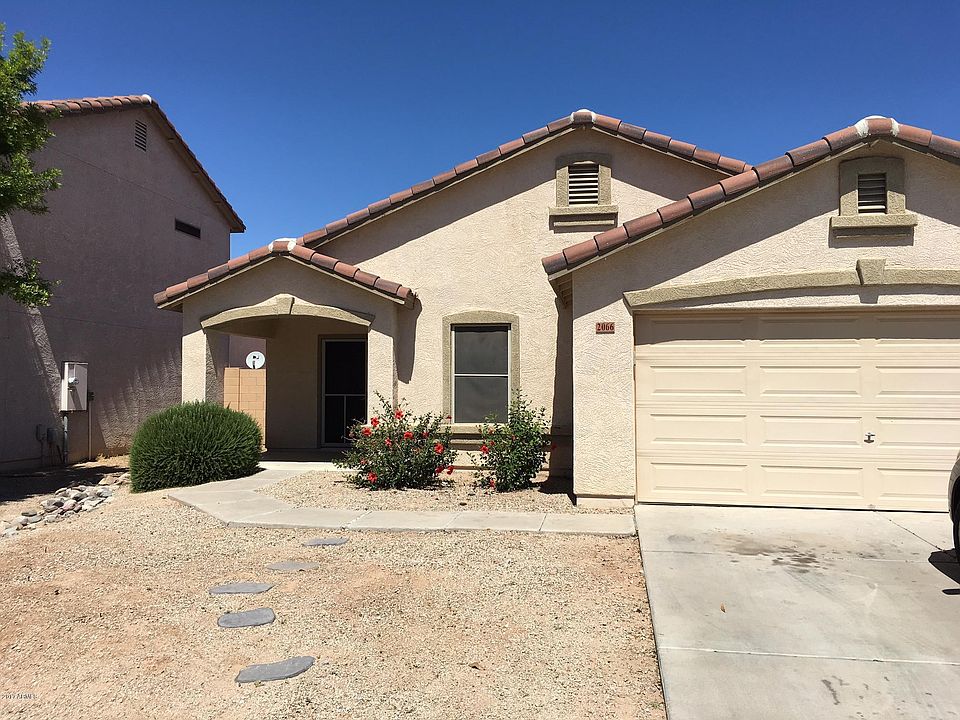 1st image of 2066 E Paso Fino Dr