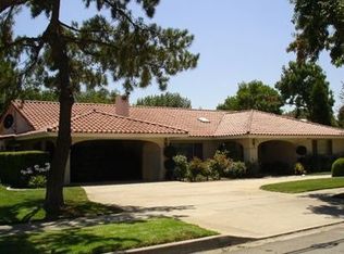 290 W 17th St, Upland, CA 91784