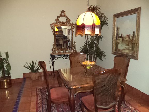 4th image of 2765 Rosanna St