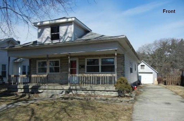 1st image of 902 Grant St