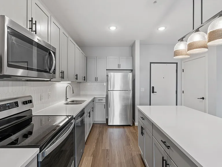 Rya Apartments — Photo 77