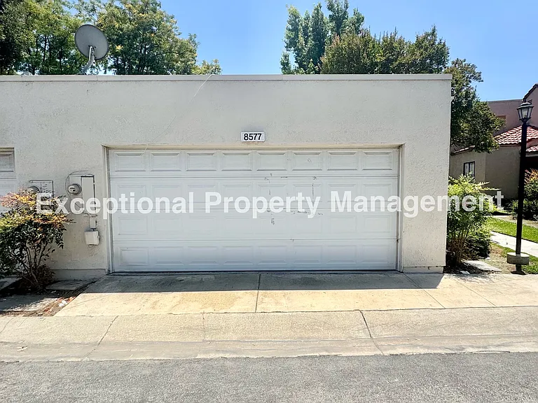8577 Salina St — Photo 10