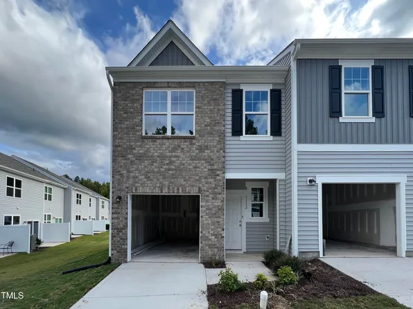 1112 Dakine Dr, Durham, NC 27704