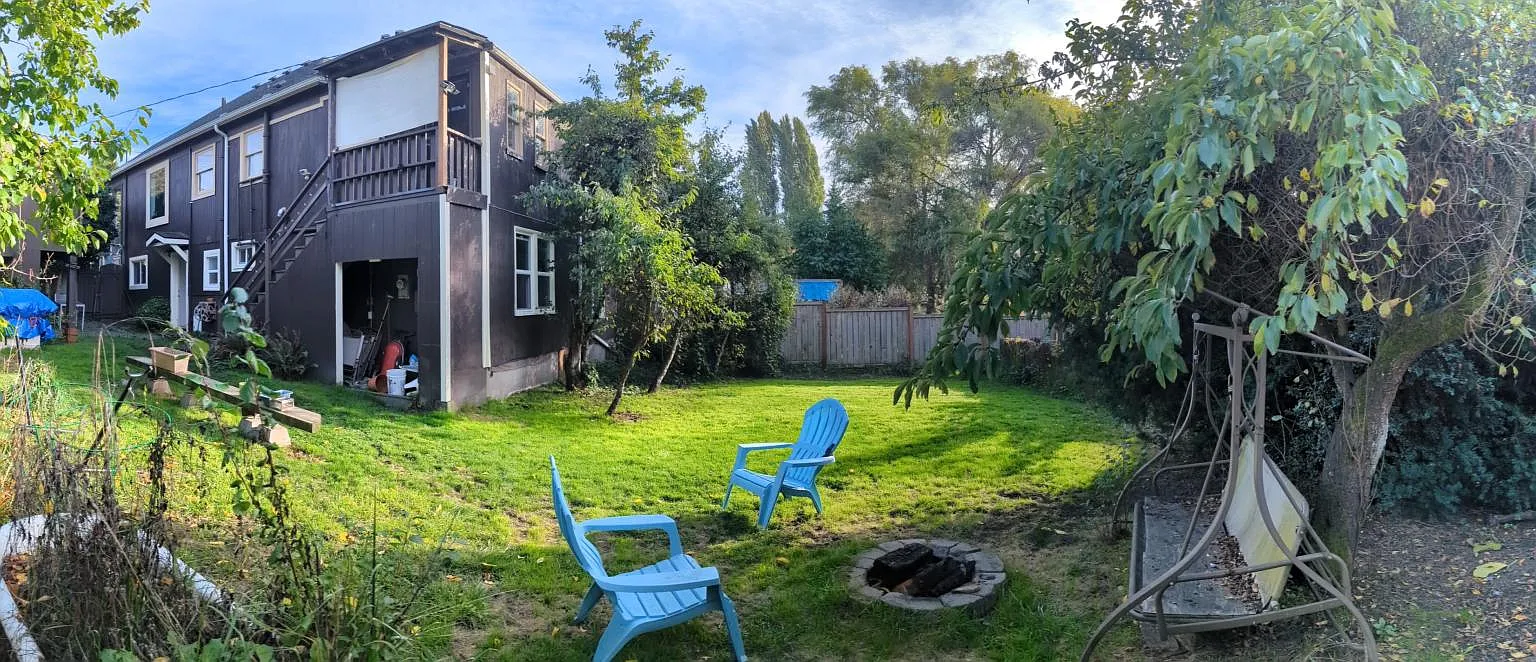 3 bed, 1300 sqft, $2,995 — Photo 4