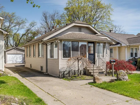 513 Baldwin Ave, Royal Oak, MI 48067