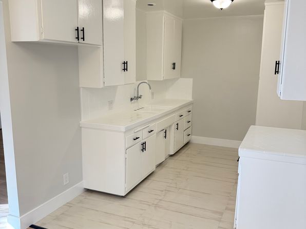 11126 Crenshaw Blvd APT 2