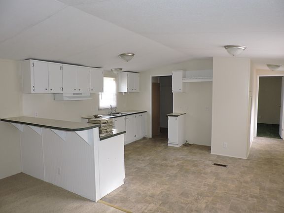 4th image of 110 Fernwood Dr