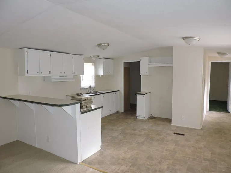110 Fernwood Dr — Photo 4