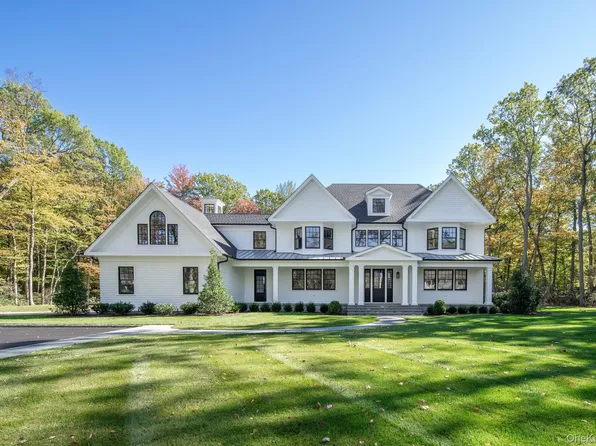 66 Saw Mill Road, Cold Spring Harbor, NY 11724