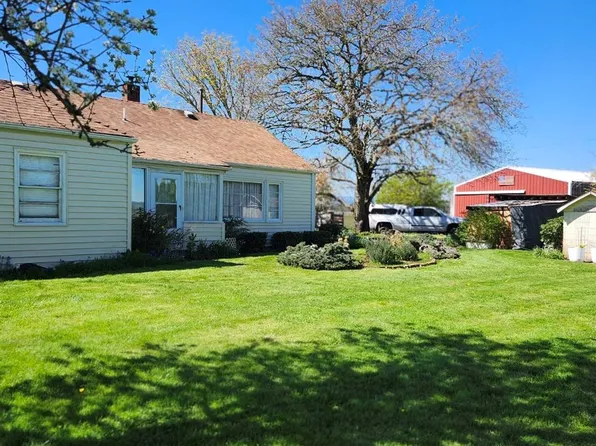 21601 SW McKee Rd, Amity, OR 97101