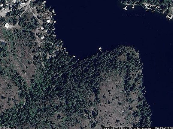 4th image of 23843 N Bridge Lake Rd