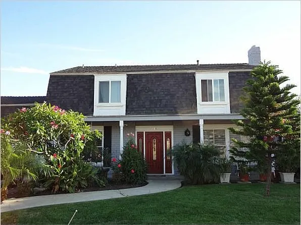 1524 E Briardale Ave, Orange, CA 92865