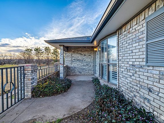 4th image of 6945 Harriet Rd